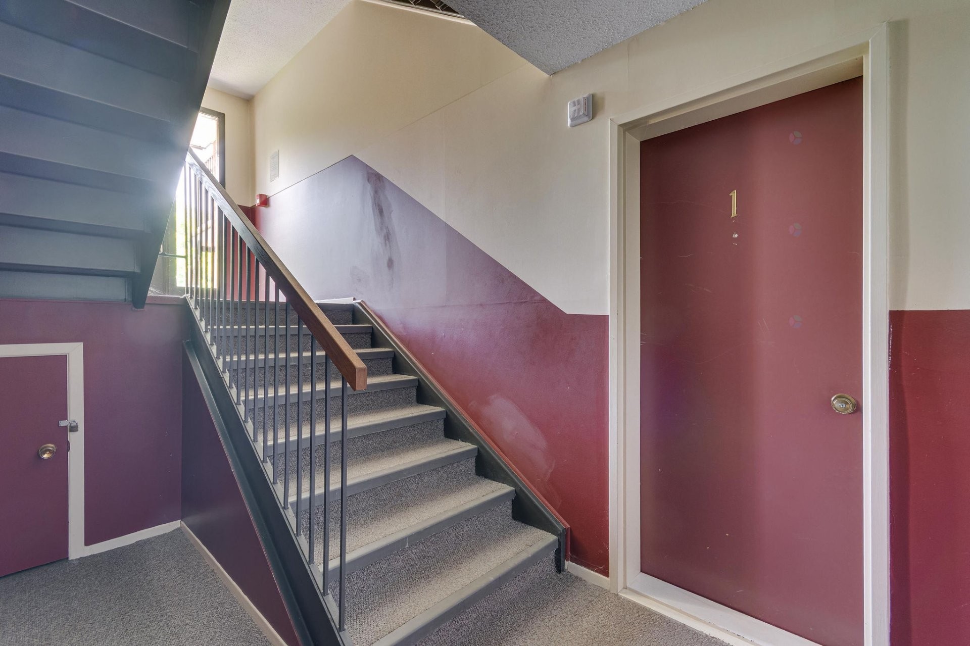









26


Rue de Deauville

, 1,
Gatineau (Hull),




QC
J8Z3C1

