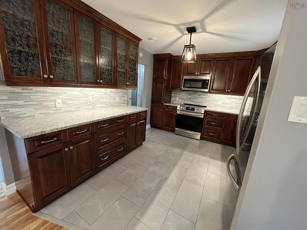 












1 Brook Street

,
Fletchers Lake,




NS
B2T 1A5

