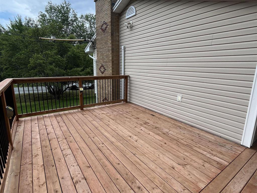 












1 Brook Street

,
Fletchers Lake,




NS
B2T 1A5


