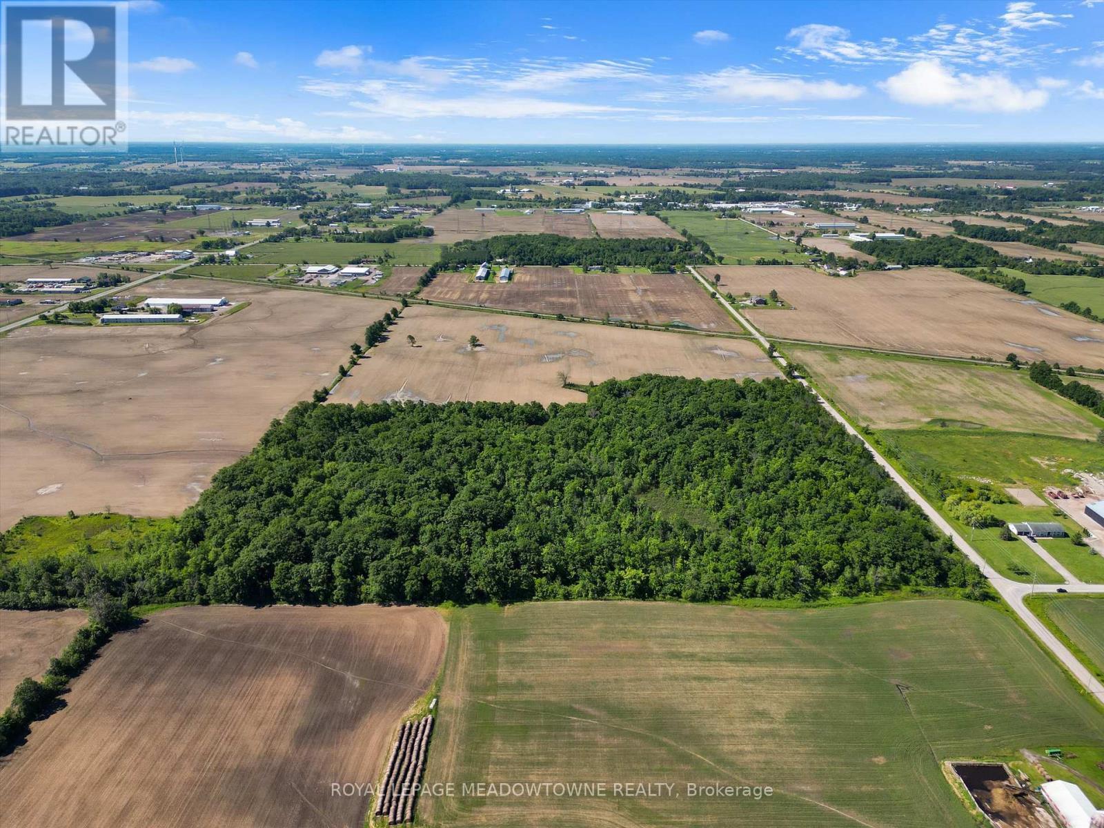 












3365 SOUTH GRIMSBY ROAD 10

,
West Lincoln,







Ontario
L0R2A0

