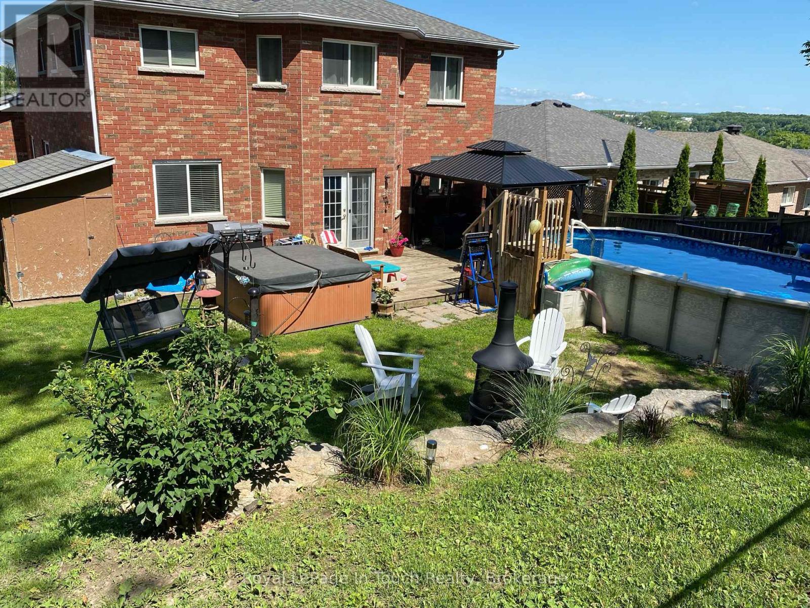 












384 KELLER DRIVE

,
Midland,




Ontario
L4R0A7

