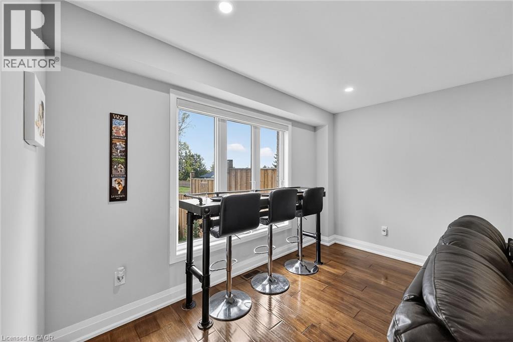 












10 AMBER Street

,
Waterford,




Ontario
N0E1Y0

