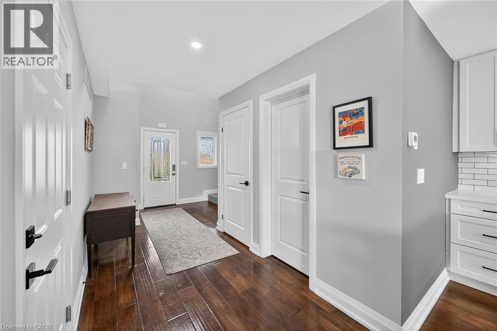 












10 AMBER Street

,
Waterford,




Ontario
N0E1Y0

