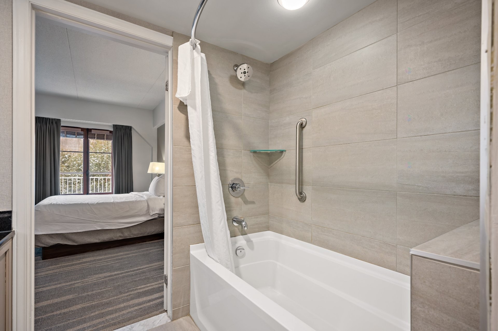 









3035


Ch. de la Chapelle

, 208,
Mont-Tremblant,




QC
J8E1E1

