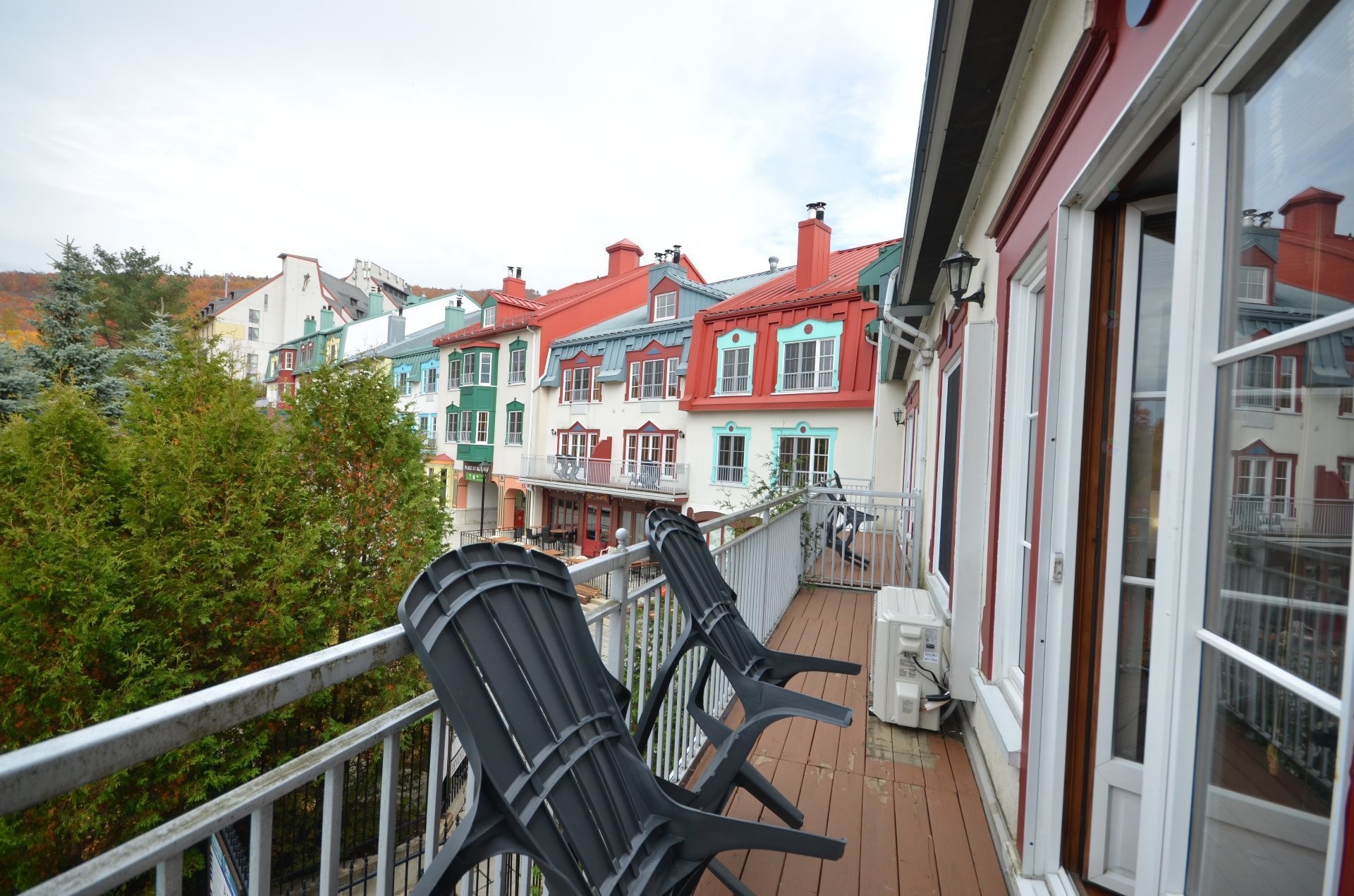 









3035


Ch. de la Chapelle

, 208,
Mont-Tremblant,




QC
J8E1E1

