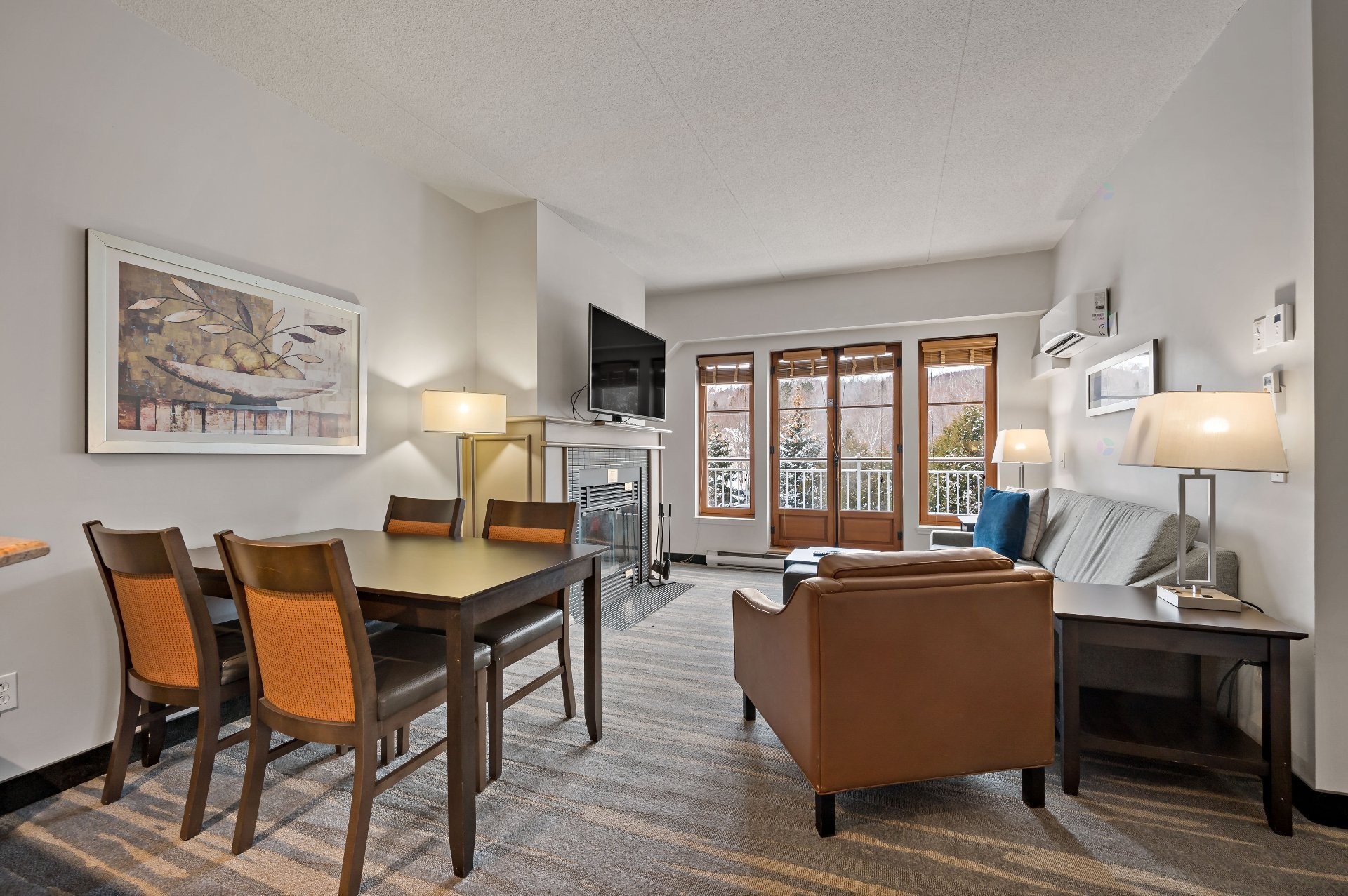 









3035


Ch. de la Chapelle

, 208,
Mont-Tremblant,




QC
J8E1E1

