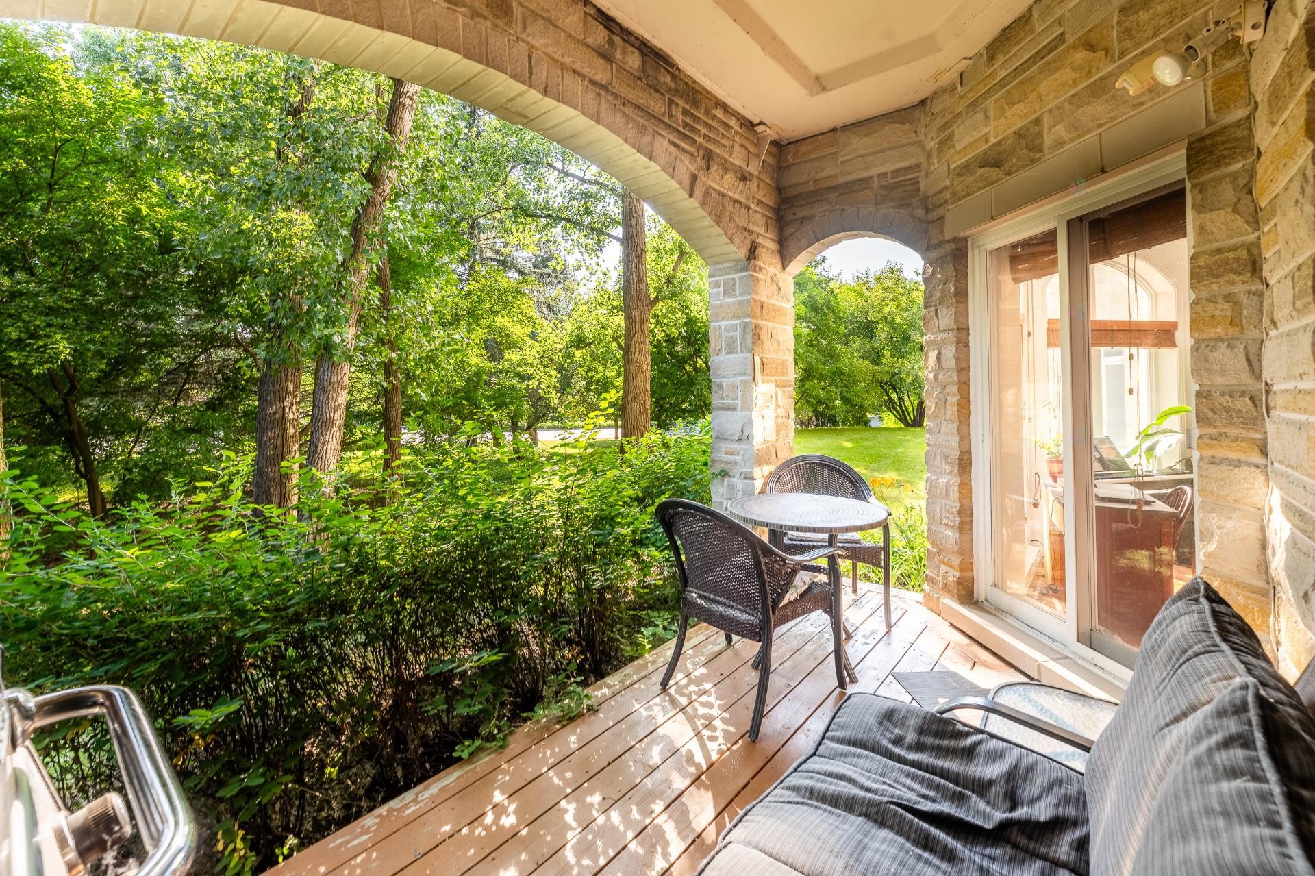 









295


Rue de Vimy

, 104,
Saint-Bruno-de-Montarville,




QC
J3V6L2

