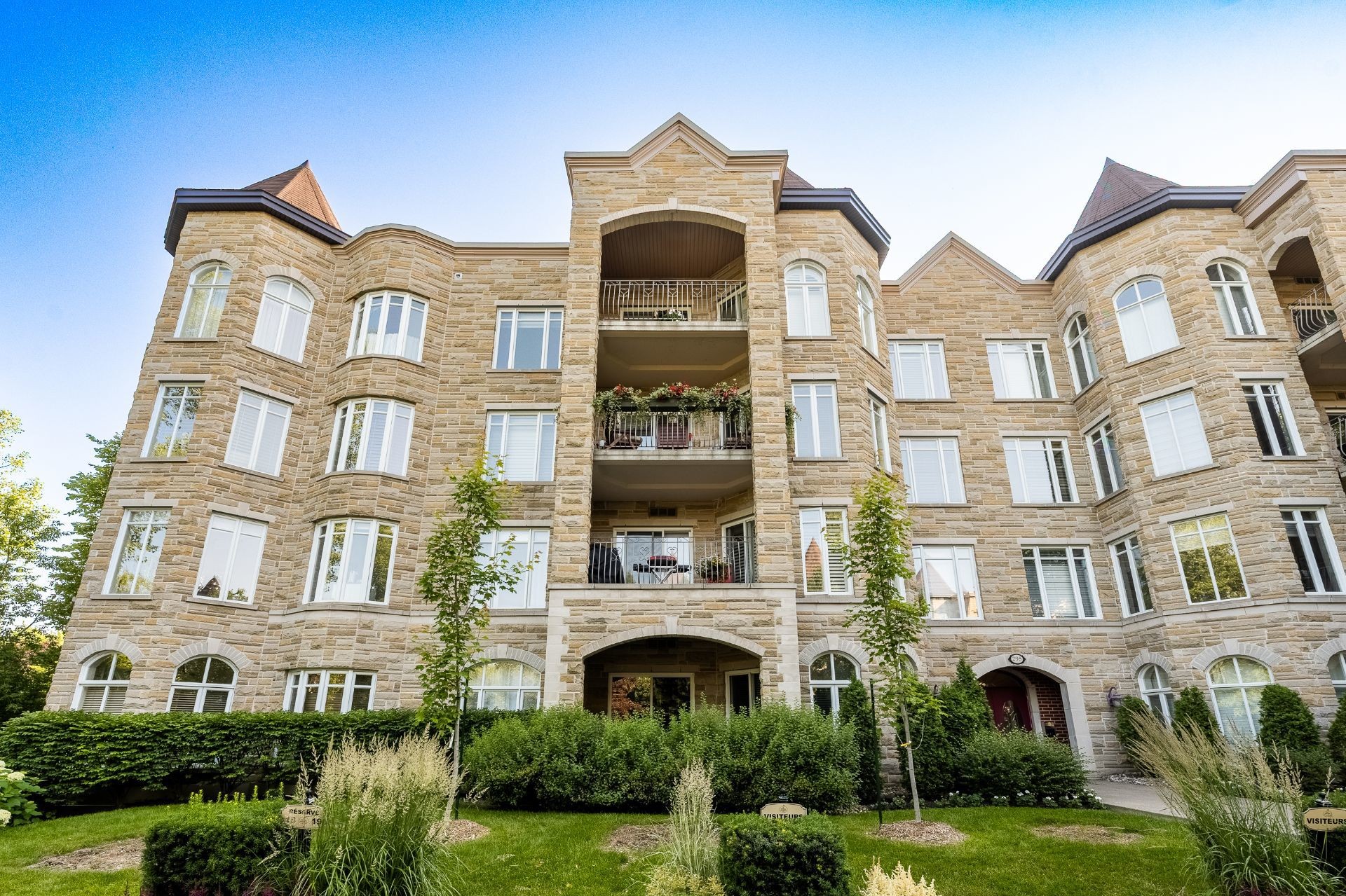 









295


Rue de Vimy

, 104,
Saint-Bruno-de-Montarville,




QC
J3V6L2

