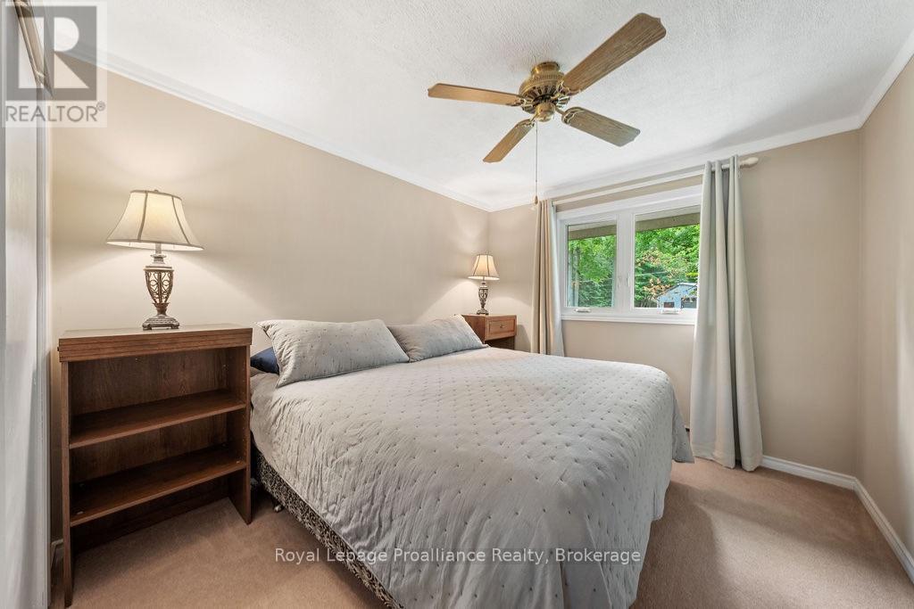 












1147A FLYERS COVE LANE

,
Frontenac (Frontenac North),




Ontario
K0H2M0

