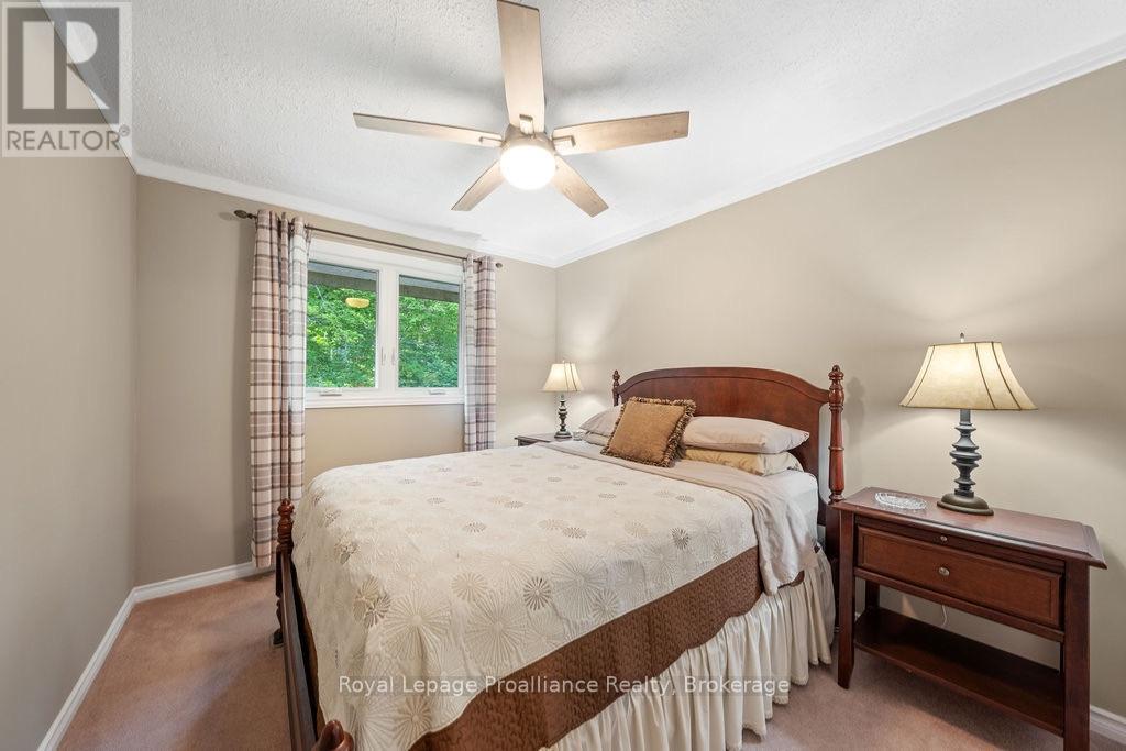 












1147A FLYERS COVE LANE

,
Frontenac (Frontenac North),




Ontario
K0H2M0


