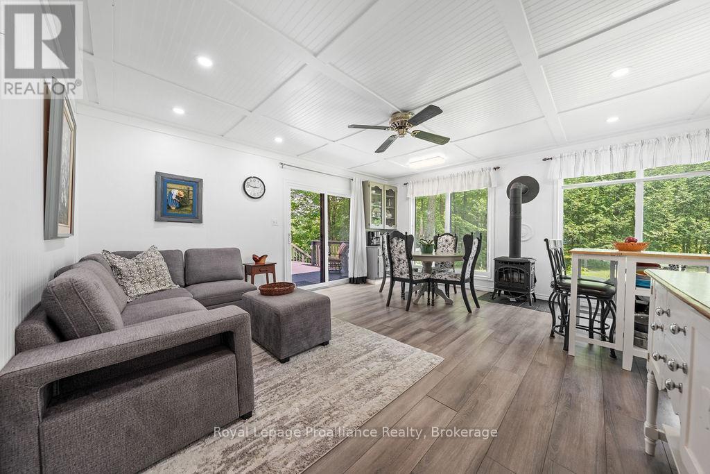 












1147A FLYERS COVE LANE

,
Frontenac (Frontenac North),




Ontario
K0H2M0


