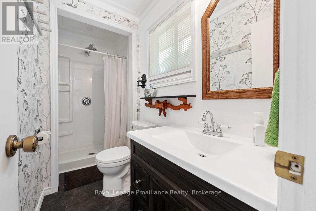 












1147A FLYERS COVE LANE

,
Frontenac (Frontenac North),




Ontario
K0H2M0

