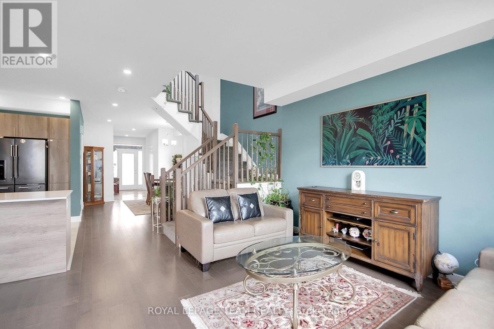 












67 HEIRLOOM STREET

,
Ottawa,




Ontario
K4M0K9

