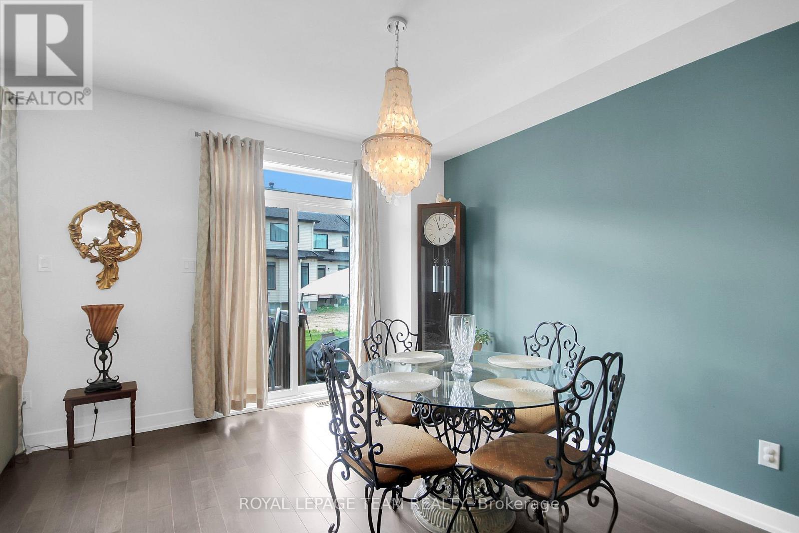 












67 HEIRLOOM STREET

,
Ottawa,




Ontario
K4M0K9


