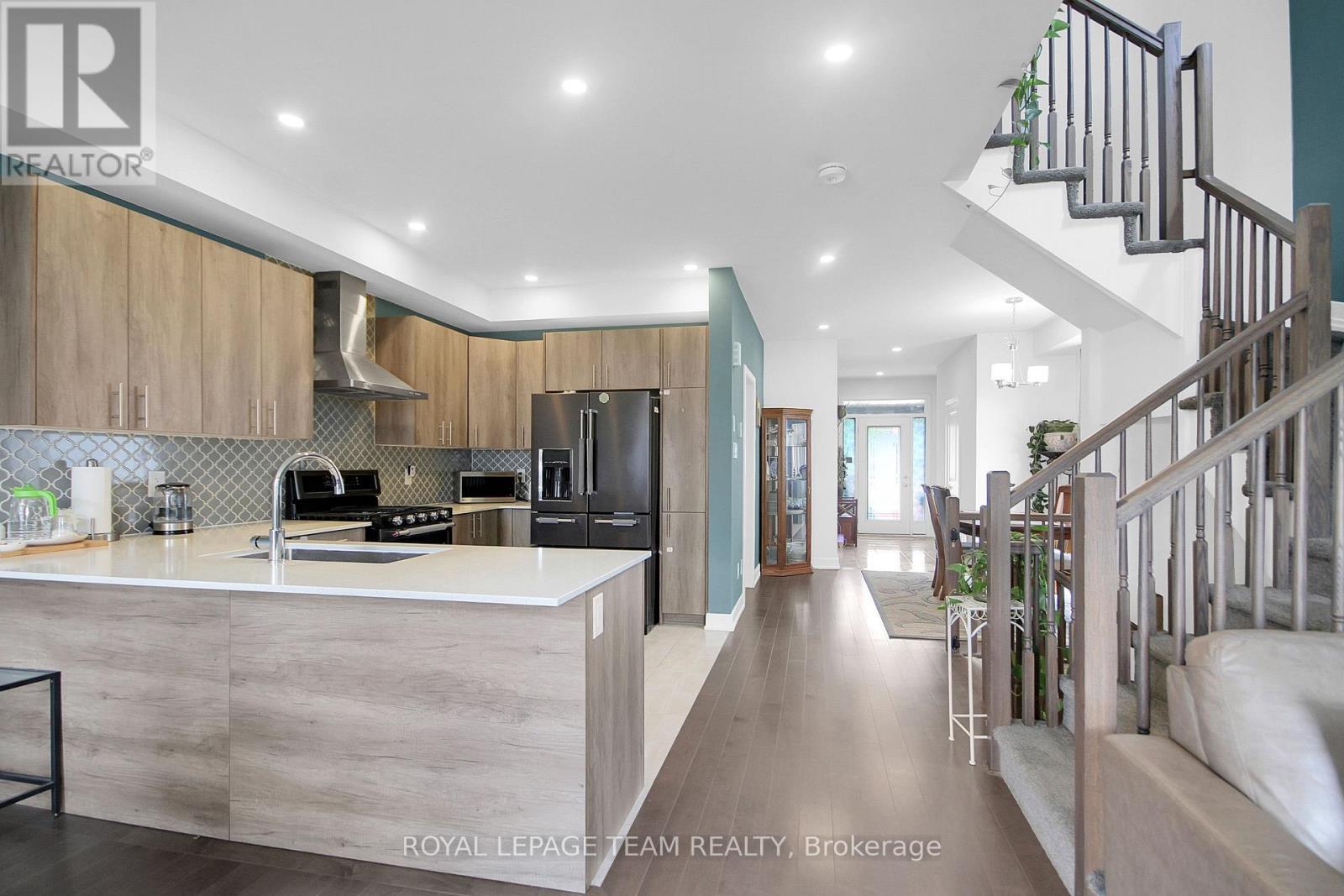 












67 HEIRLOOM STREET

,
Ottawa,




Ontario
K4M0K9

