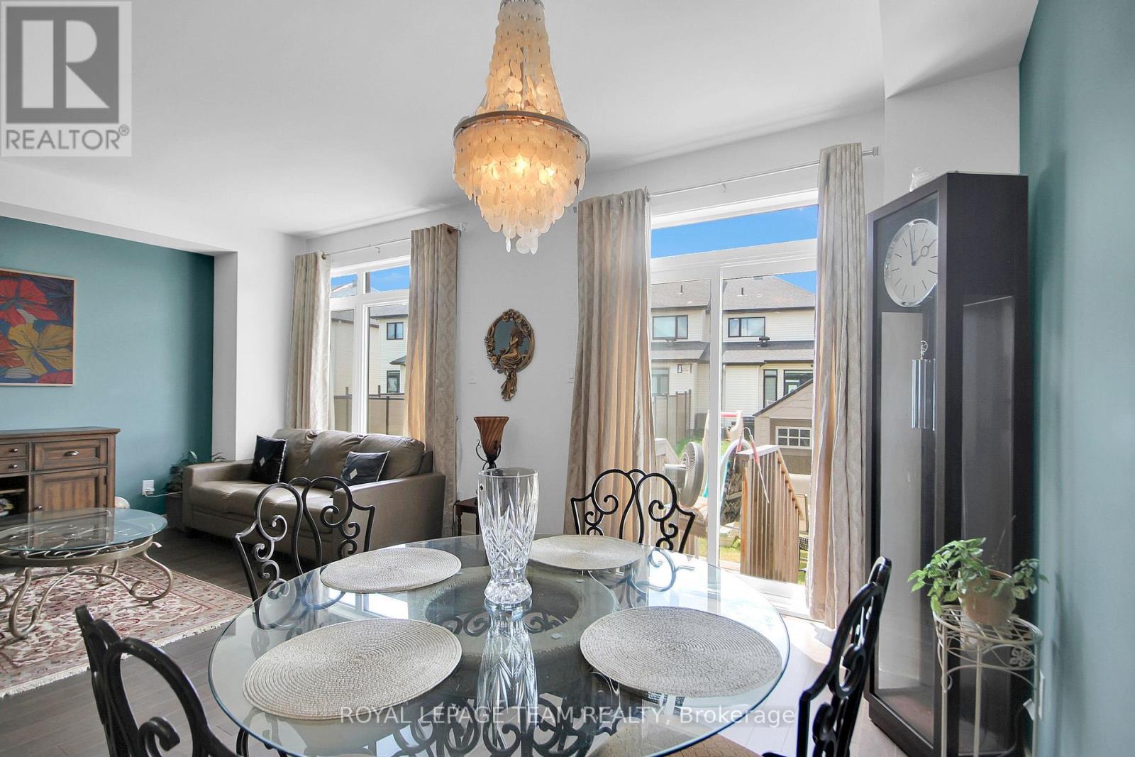 












67 HEIRLOOM STREET

,
Ottawa,




Ontario
K4M0K9

