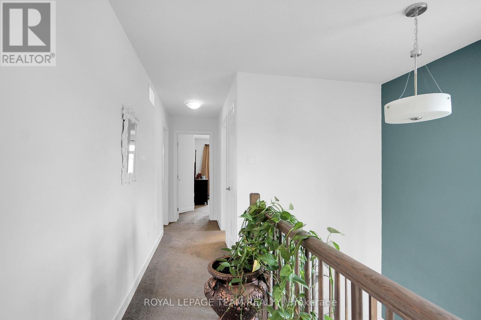 












67 HEIRLOOM STREET

,
Ottawa,




Ontario
K4M0K9

