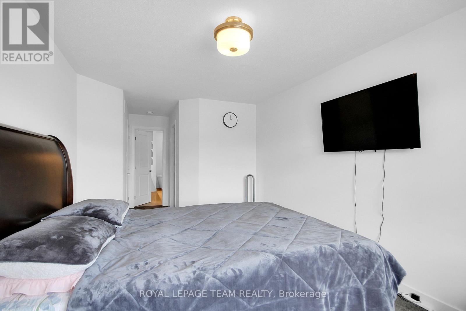












67 HEIRLOOM STREET

,
Ottawa,




Ontario
K4M0K9

