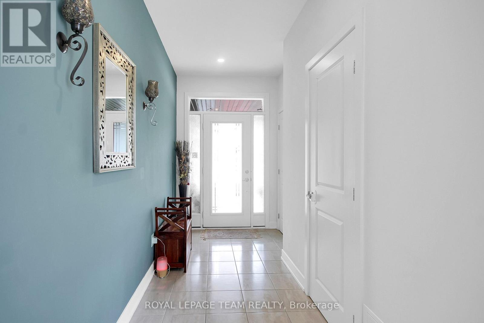 












67 HEIRLOOM STREET

,
Ottawa,




Ontario
K4M0K9

