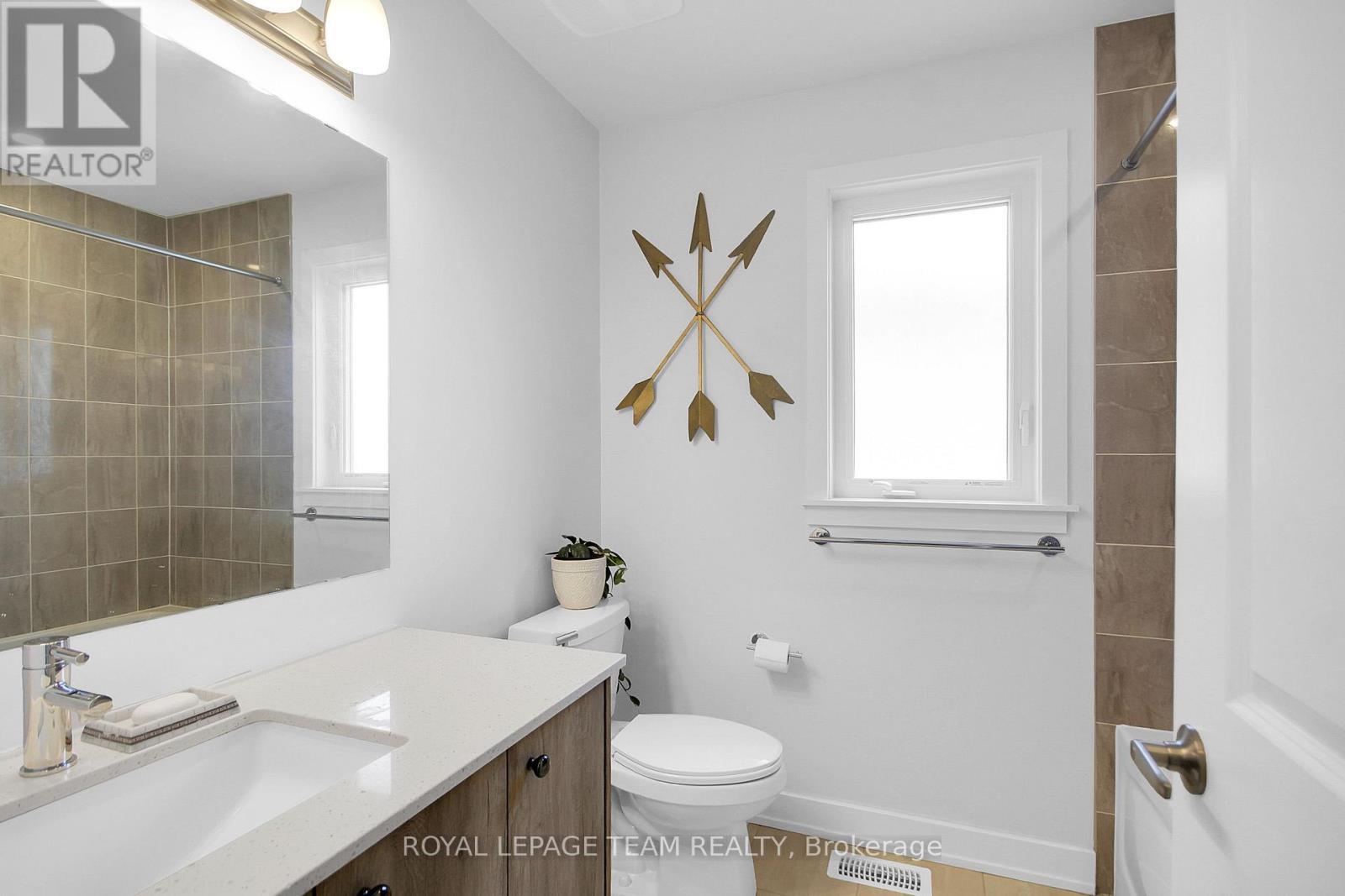 












67 HEIRLOOM STREET

,
Ottawa,




Ontario
K4M0K9

