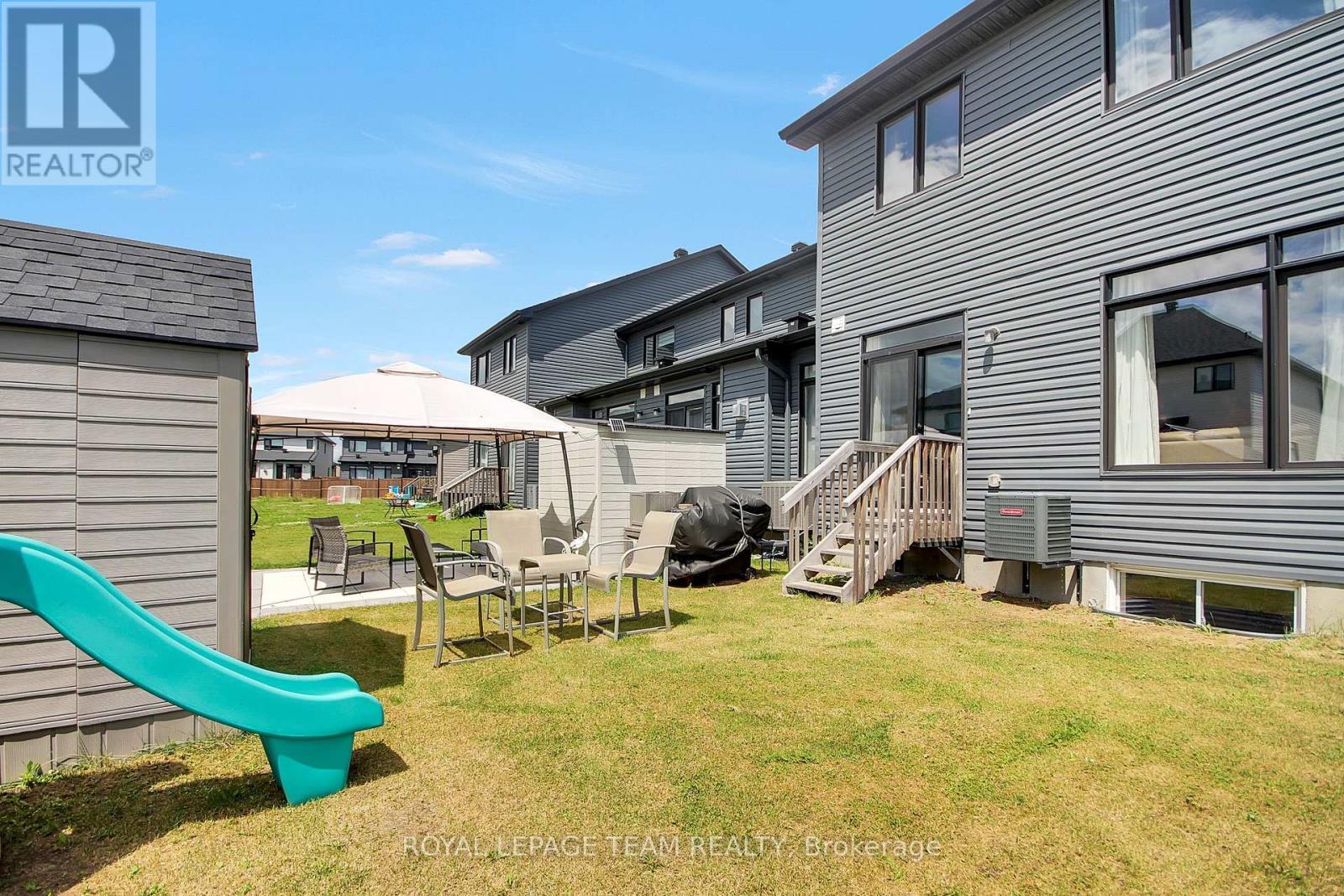 












67 HEIRLOOM STREET

,
Ottawa,




Ontario
K4M0K9

