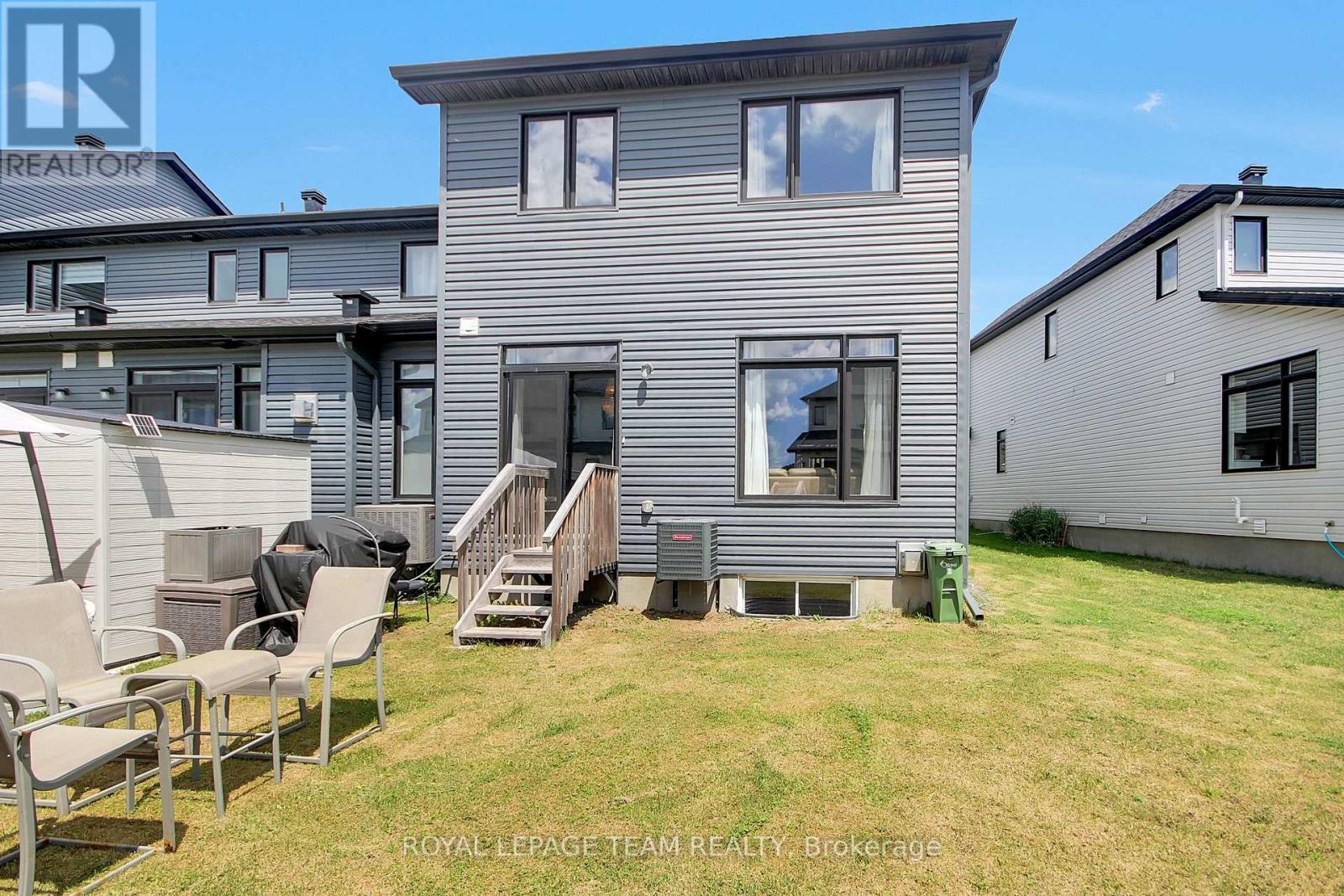 












67 HEIRLOOM STREET

,
Ottawa,




Ontario
K4M0K9

