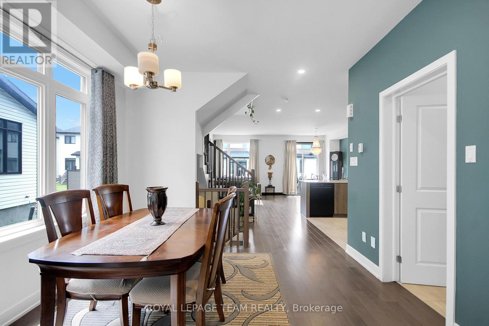












67 HEIRLOOM STREET

,
Ottawa,




Ontario
K4M0K9


