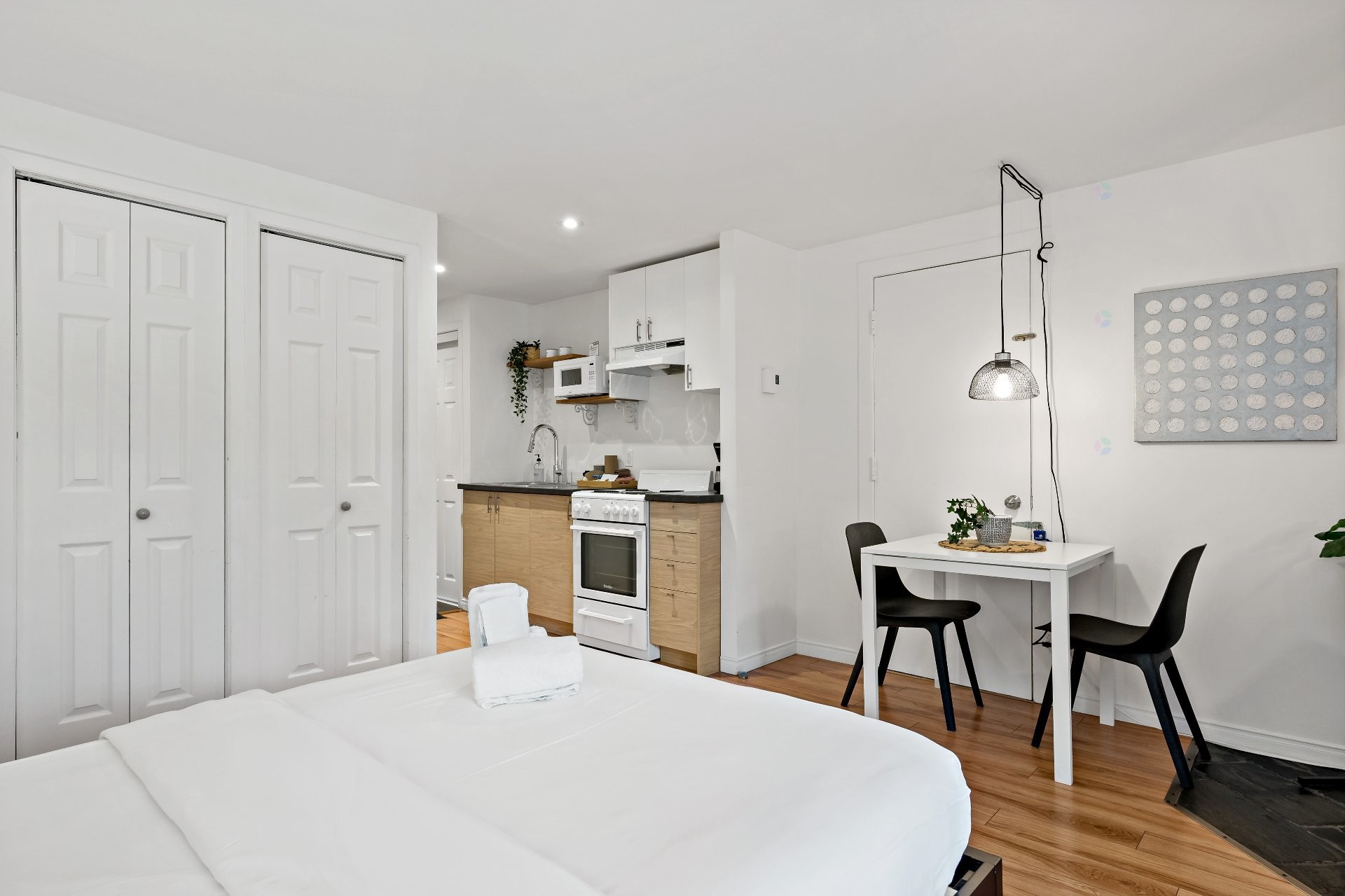 









120


Rue du Mont-Plaisant

, 103-104,
Mont-Tremblant,




QC
J8E1L2

