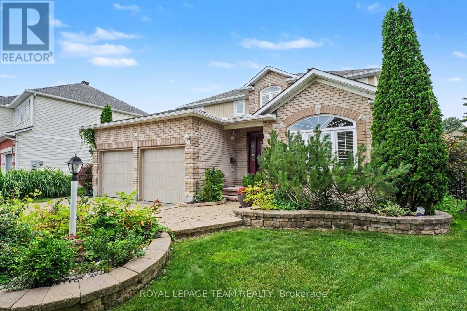 












14 ELK ISLAND COURT

,
Ottawa,




Ontario
K2M2V3

