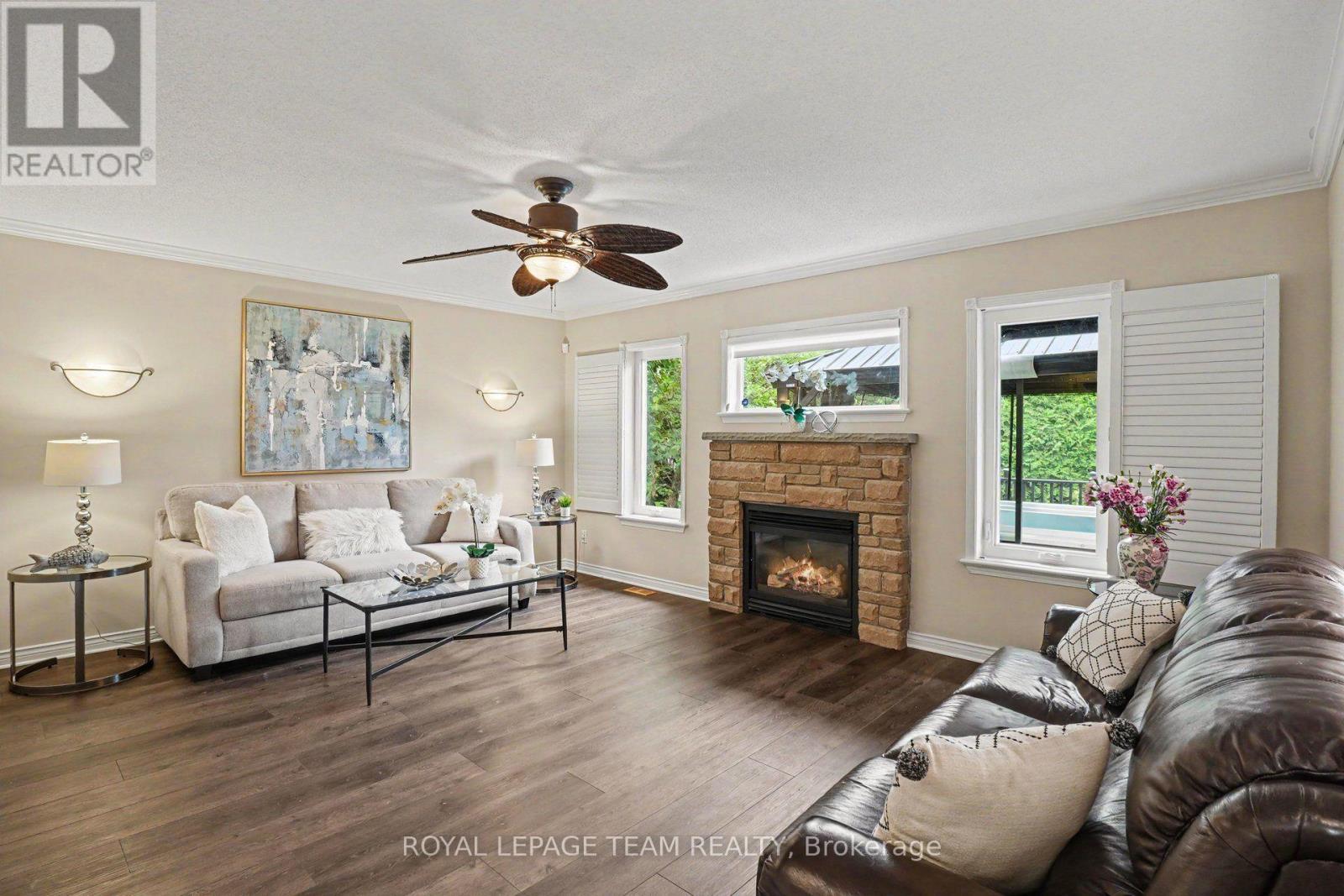 












14 ELK ISLAND COURT

,
Ottawa,




Ontario
K2M2V3

