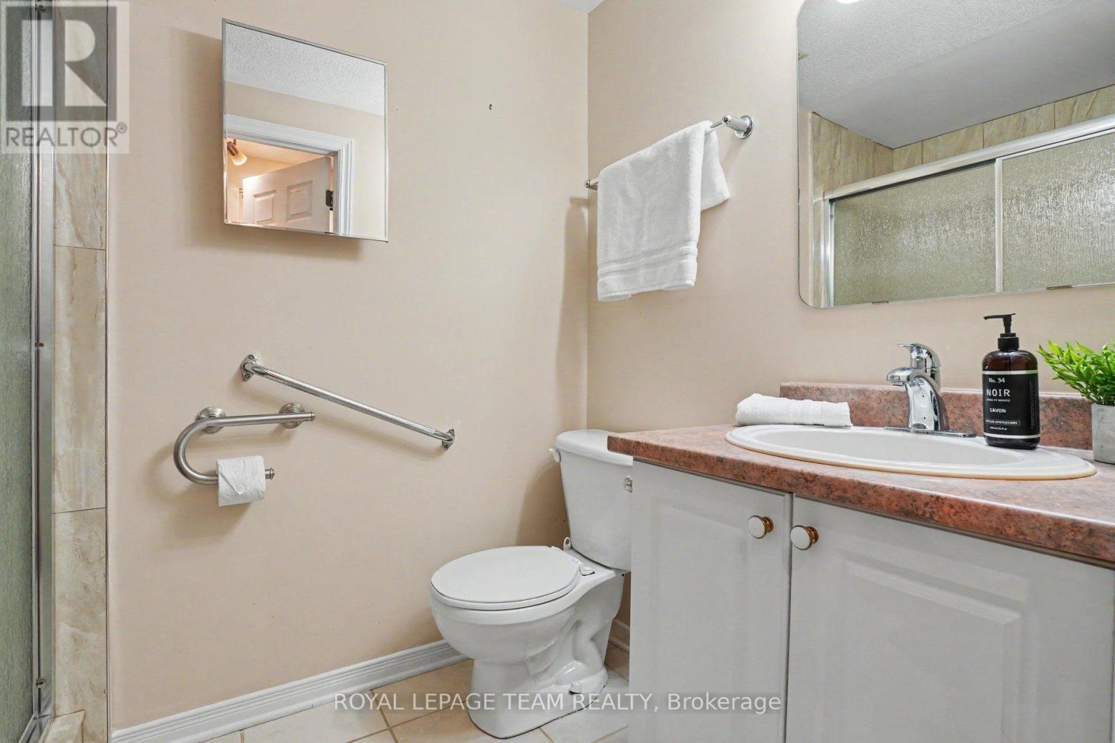 












14 ELK ISLAND COURT

,
Ottawa,




Ontario
K2M2V3

