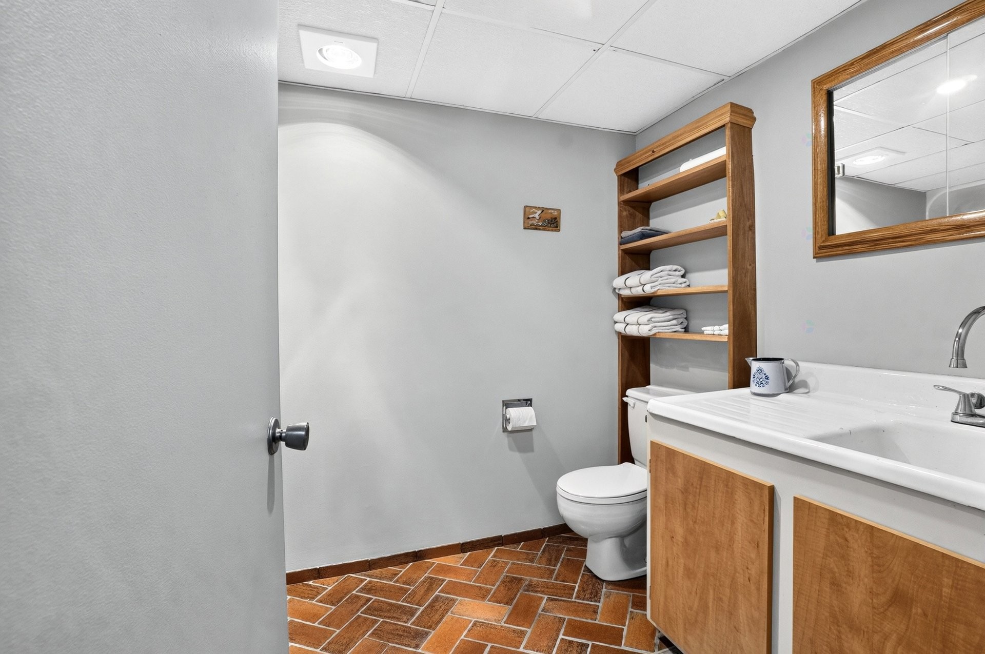 









214


Rg St-Édouard

,
Saint-Jean-sur-Richelieu,




QC
J2X5T9

