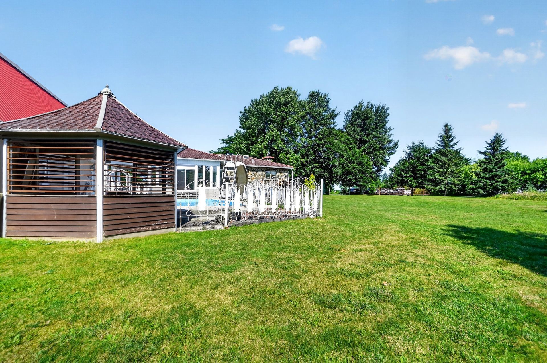 









214


Rg St-Édouard

,
Saint-Jean-sur-Richelieu,




QC
J2X5T9

