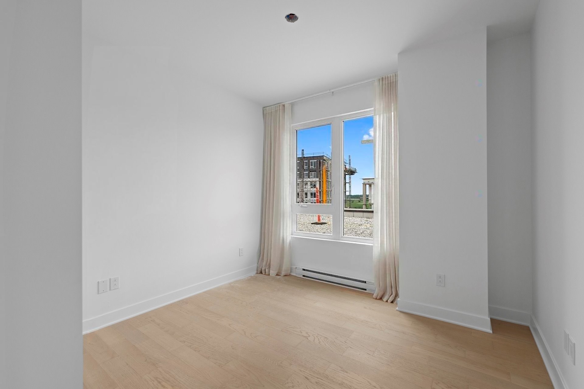 









138


Rue Léo-Major

, 705,
Sainte-Anne-de-Bellevue,




QC
H9X0C2

