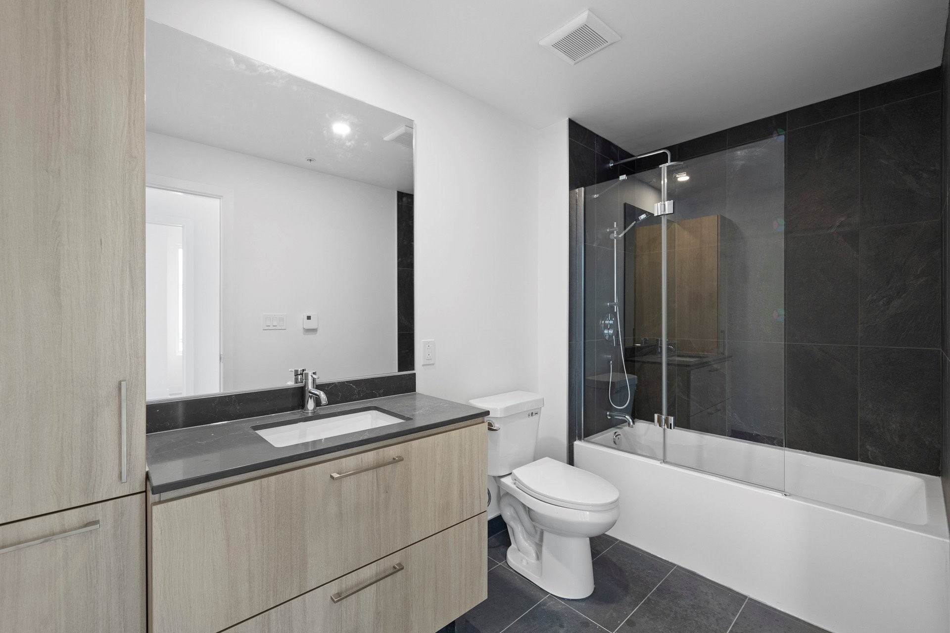 









138


Rue Léo-Major

, 705,
Sainte-Anne-de-Bellevue,




QC
H9X0C2

