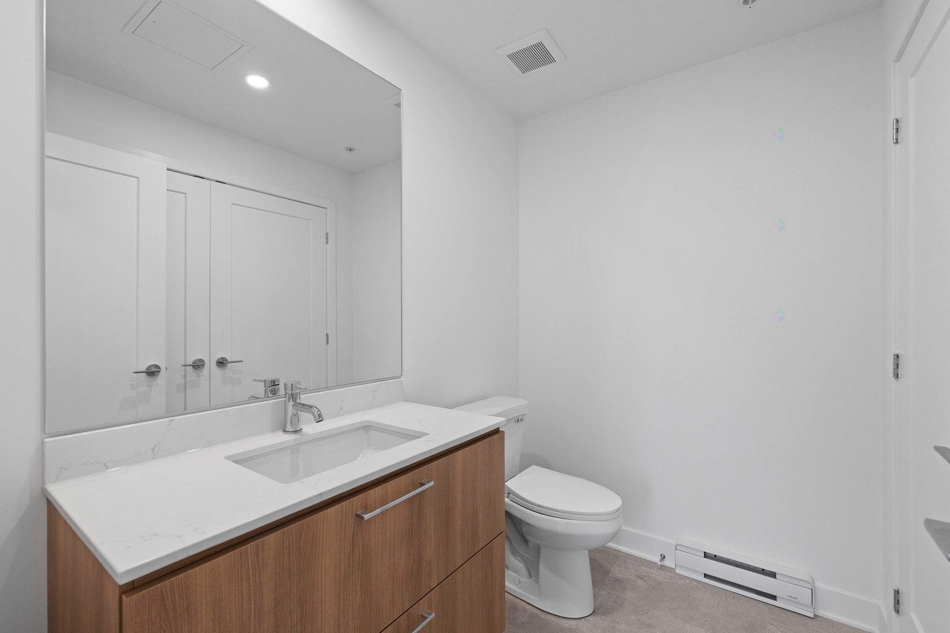 









138


Rue Léo-Major

, 705,
Sainte-Anne-de-Bellevue,




QC
H9X0C2

