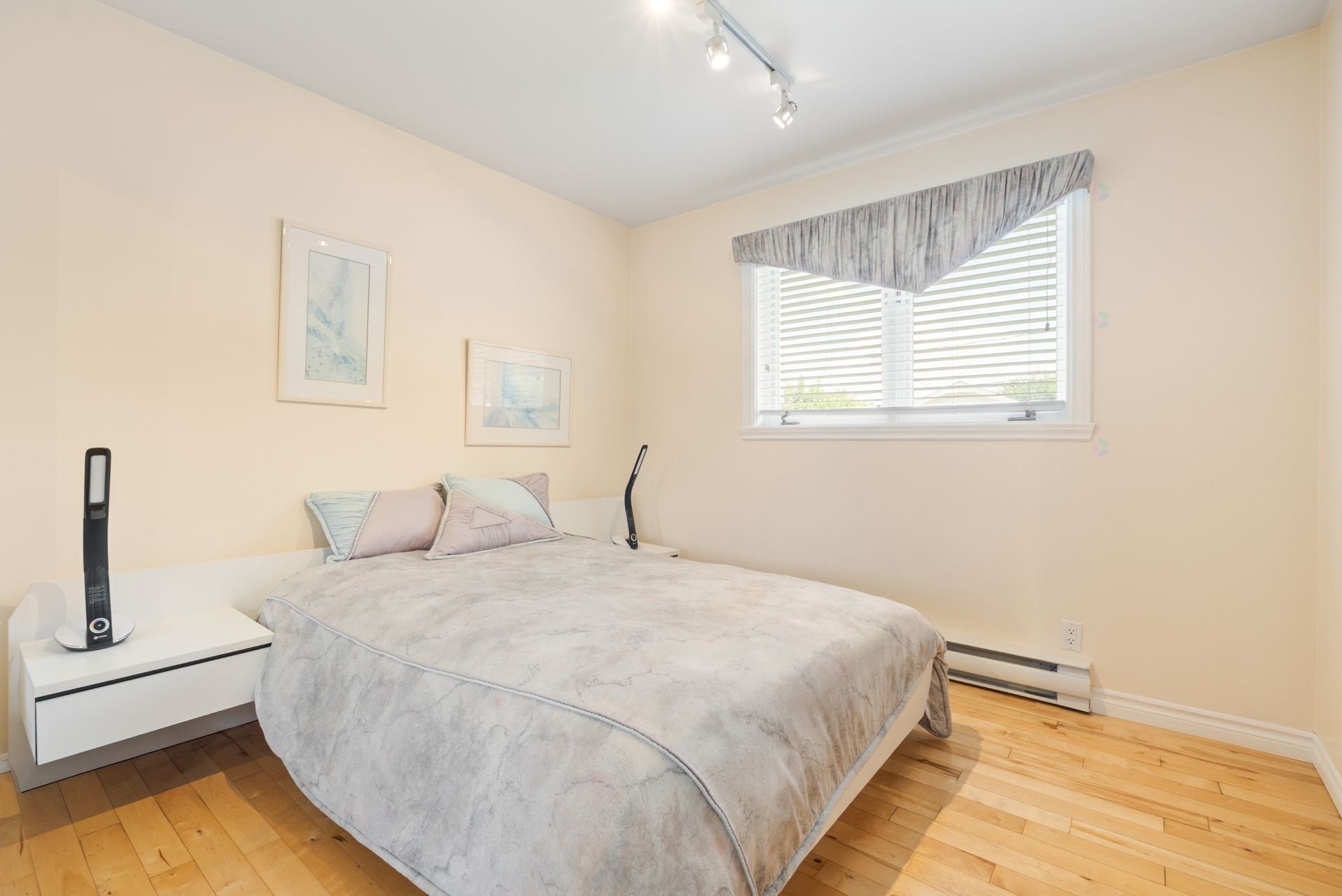 









4095


Rue Savard

,
Trois-Rivières,




QC
G8Y4B9

