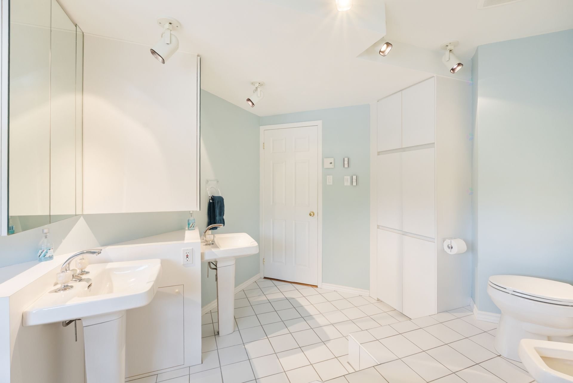 









4095


Rue Savard

,
Trois-Rivières,




QC
G8Y4B9


