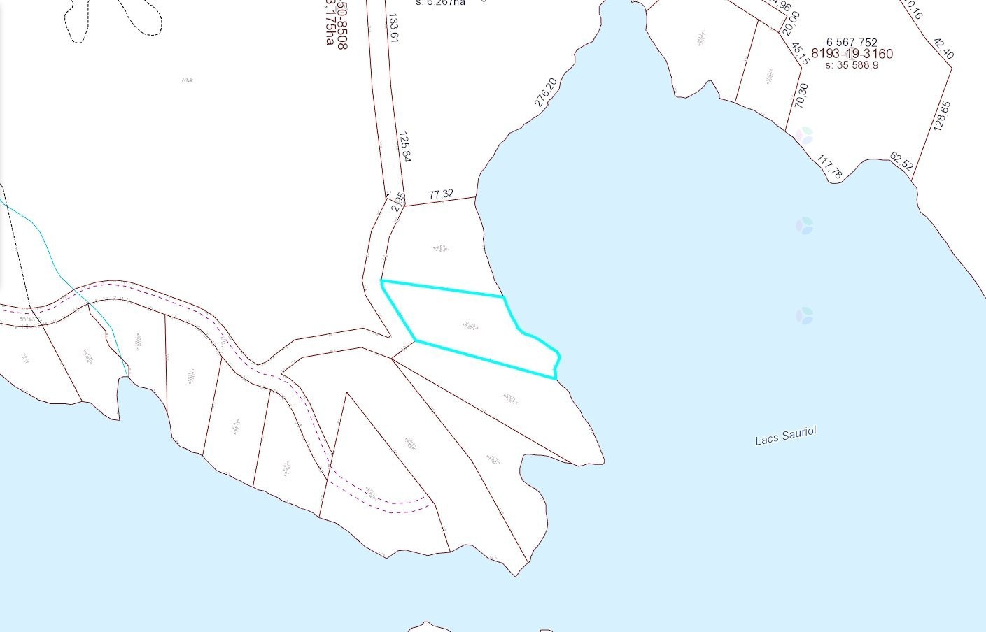 









538


Lacs Sauriol

,
Mansfield-et-Pontefract,







QC
J0X1R0

