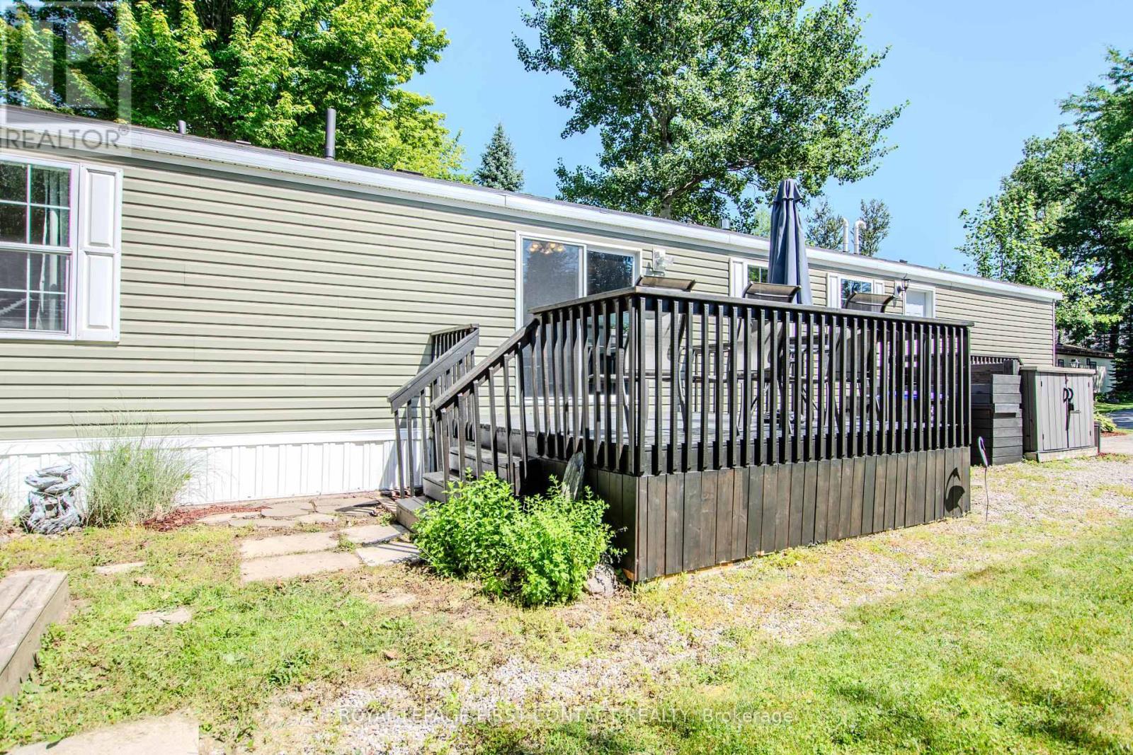












23 GEORGIAN GLEN DRIVE

,
Wasaga Beach,




Ontario
L9Z1K8

