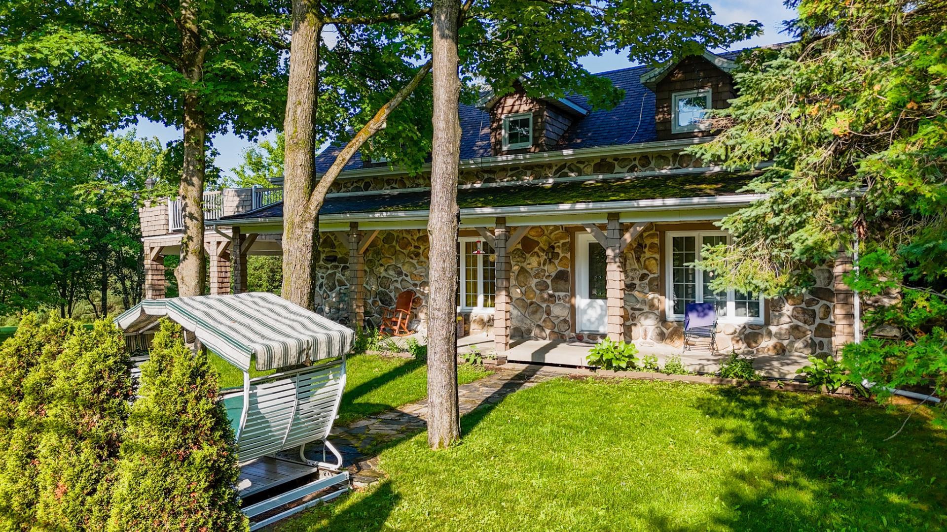 









2436


13e Rang

,
Orford,




QC
J1X0S4


