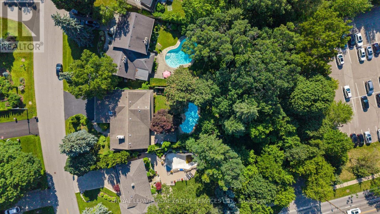 












4 PRINCE GEORGE DRIVE

,
Toronto,




Ontario
M9A1X8

