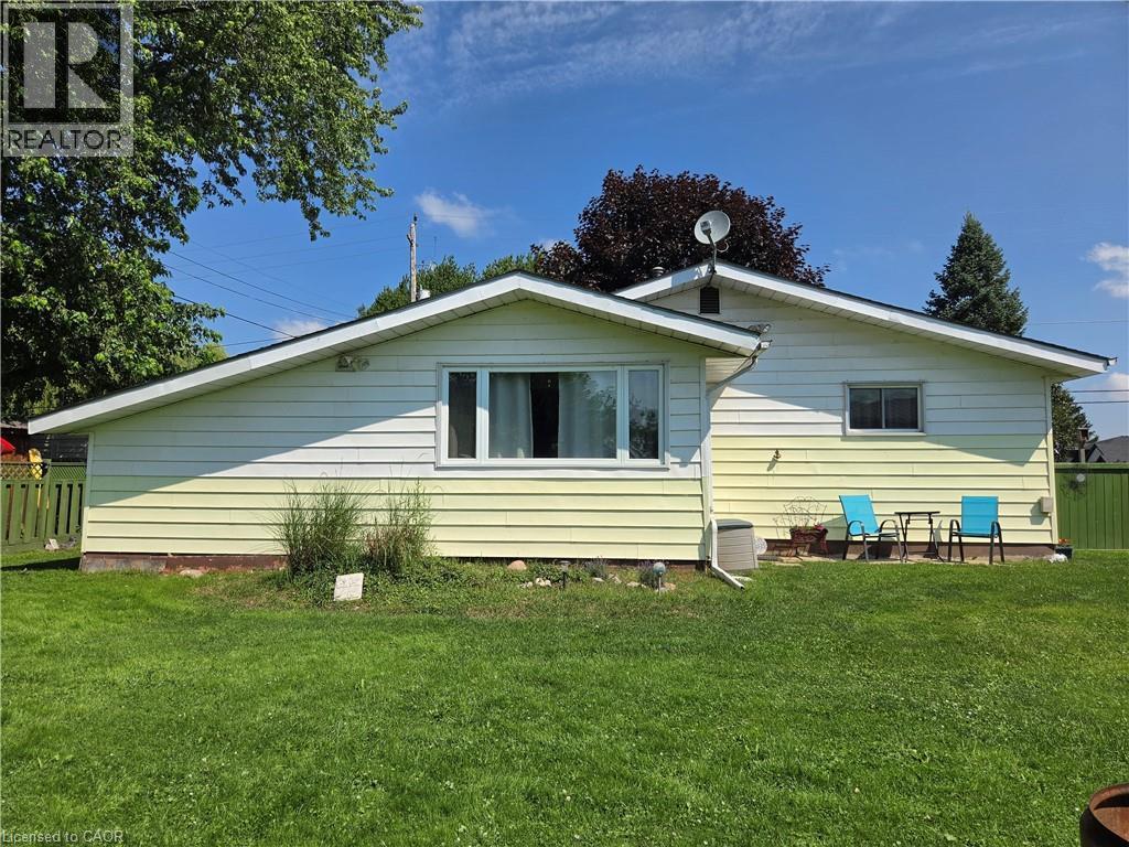 












108 NEW LAKESHORE Road

,
Port Dover,




Ontario
N0A1N8

