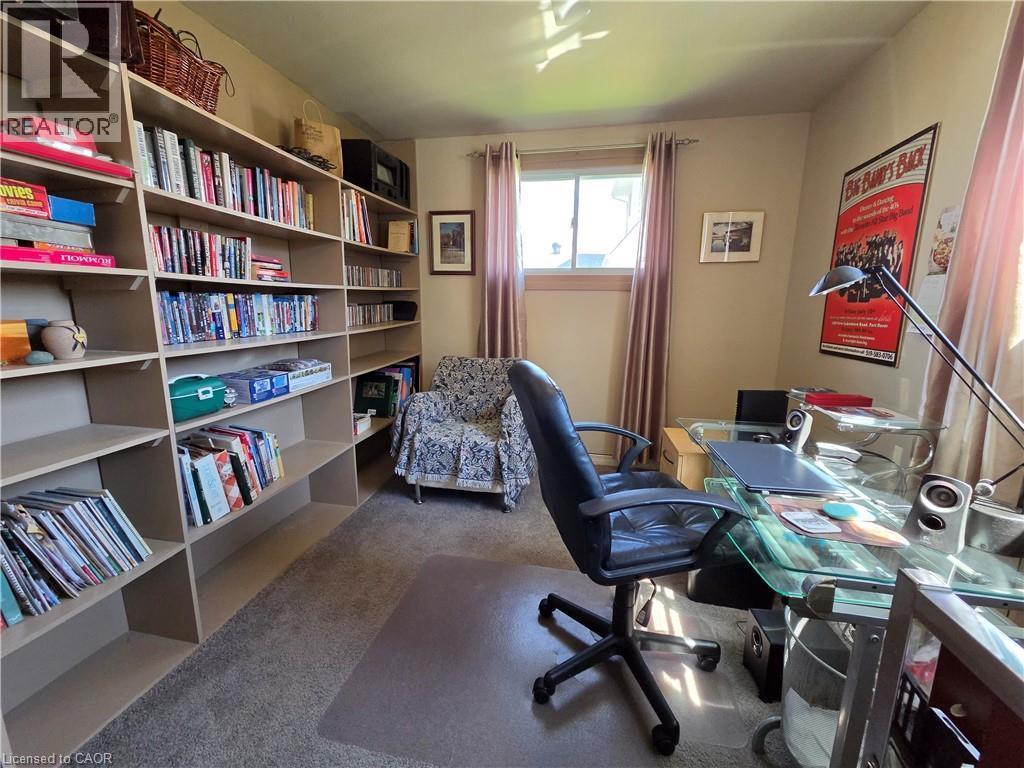 












108 NEW LAKESHORE Road

,
Port Dover,




Ontario
N0A1N8

