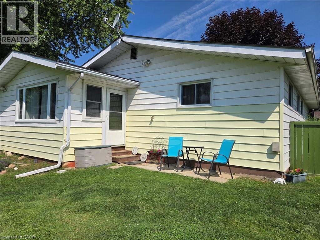 












108 NEW LAKESHORE Road

,
Port Dover,




Ontario
N0A1N8

