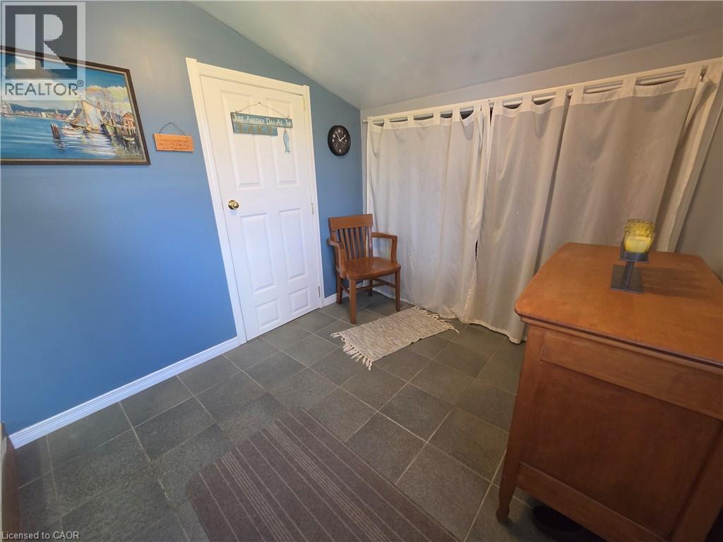 












108 NEW LAKESHORE Road

,
Port Dover,




Ontario
N0A1N8

