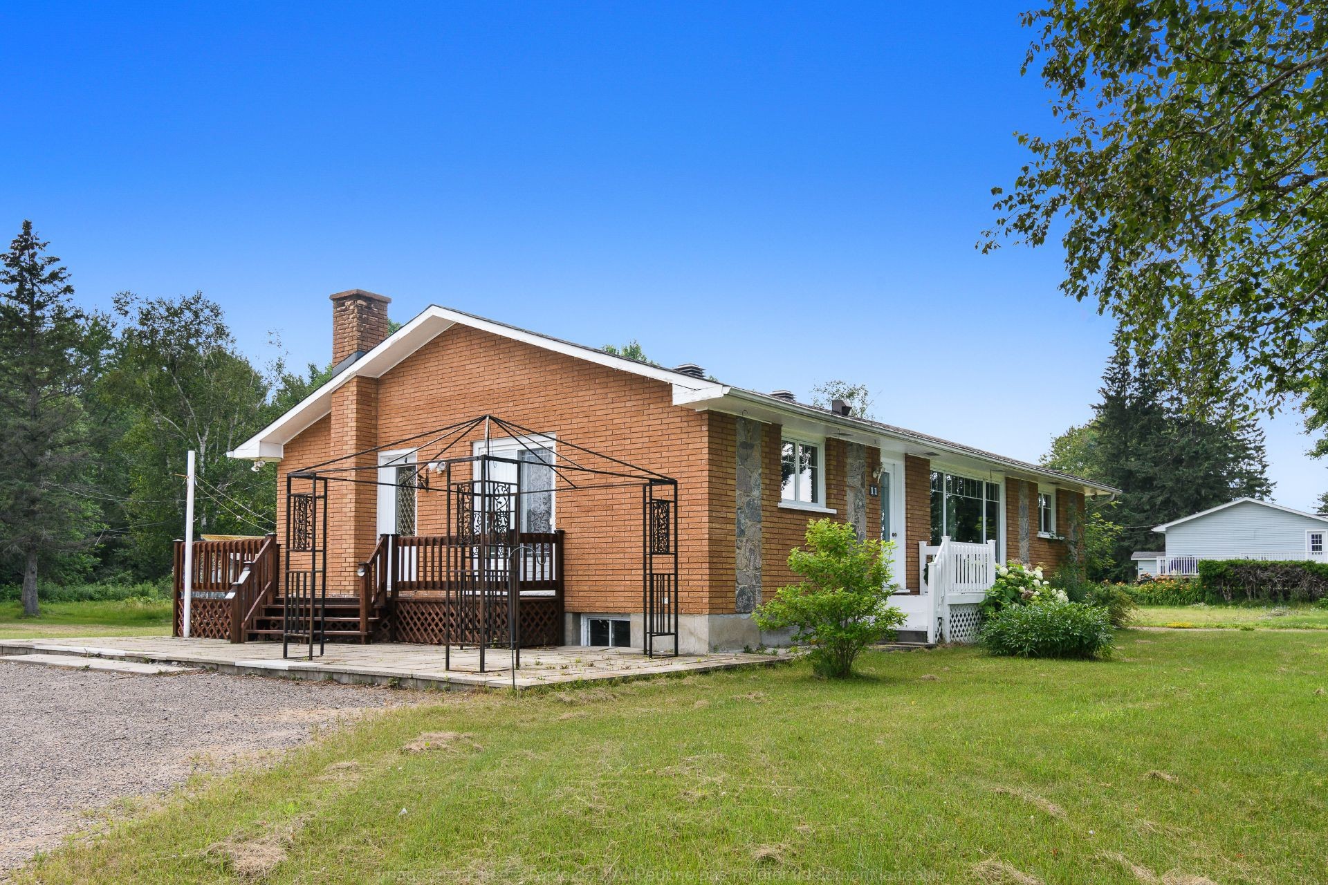 









11


Rue L'Écuyer

,
Mansfield-et-Pontefract,




QC
J0X1R0


