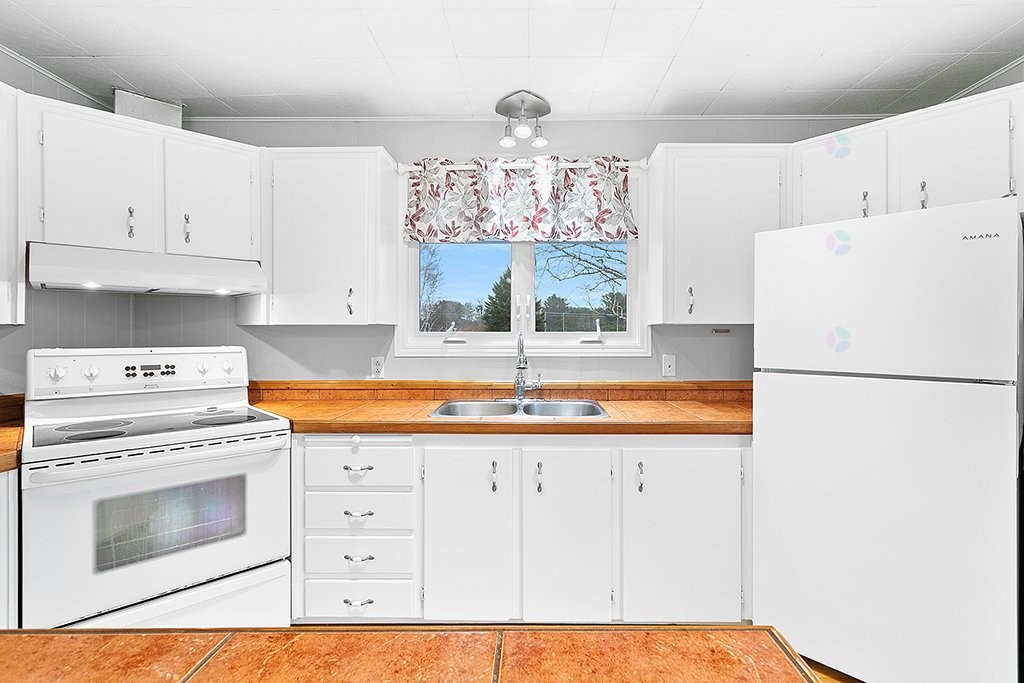 









11


Rue L'Écuyer

,
Mansfield-et-Pontefract,




QC
J0X1R0

