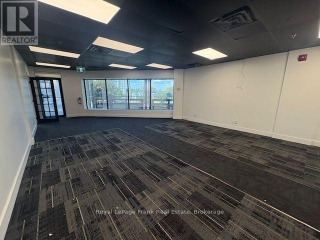 












203 - 701 ROSSLAND ROAD E

,
Whitby (Pringle Creek),




Ontario
L1N8Y9

