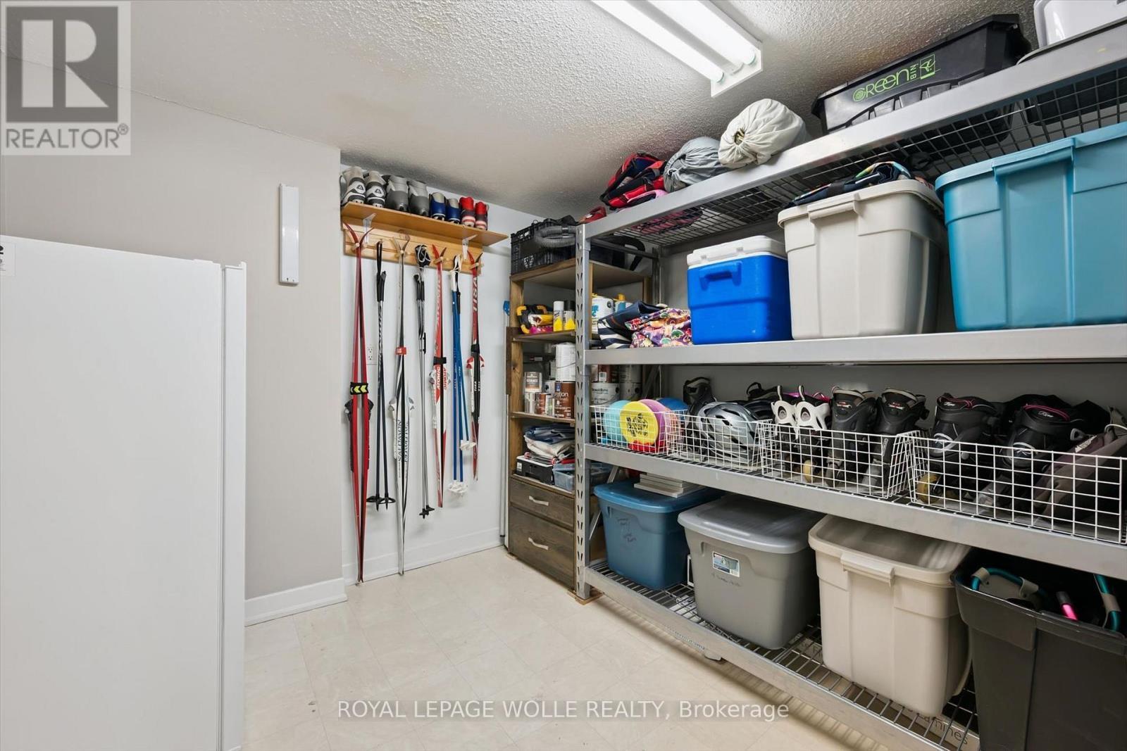 












PH2 - 260 SHELDON AVENUE N

,
Kitchener,




Ontario
N2H6P2

